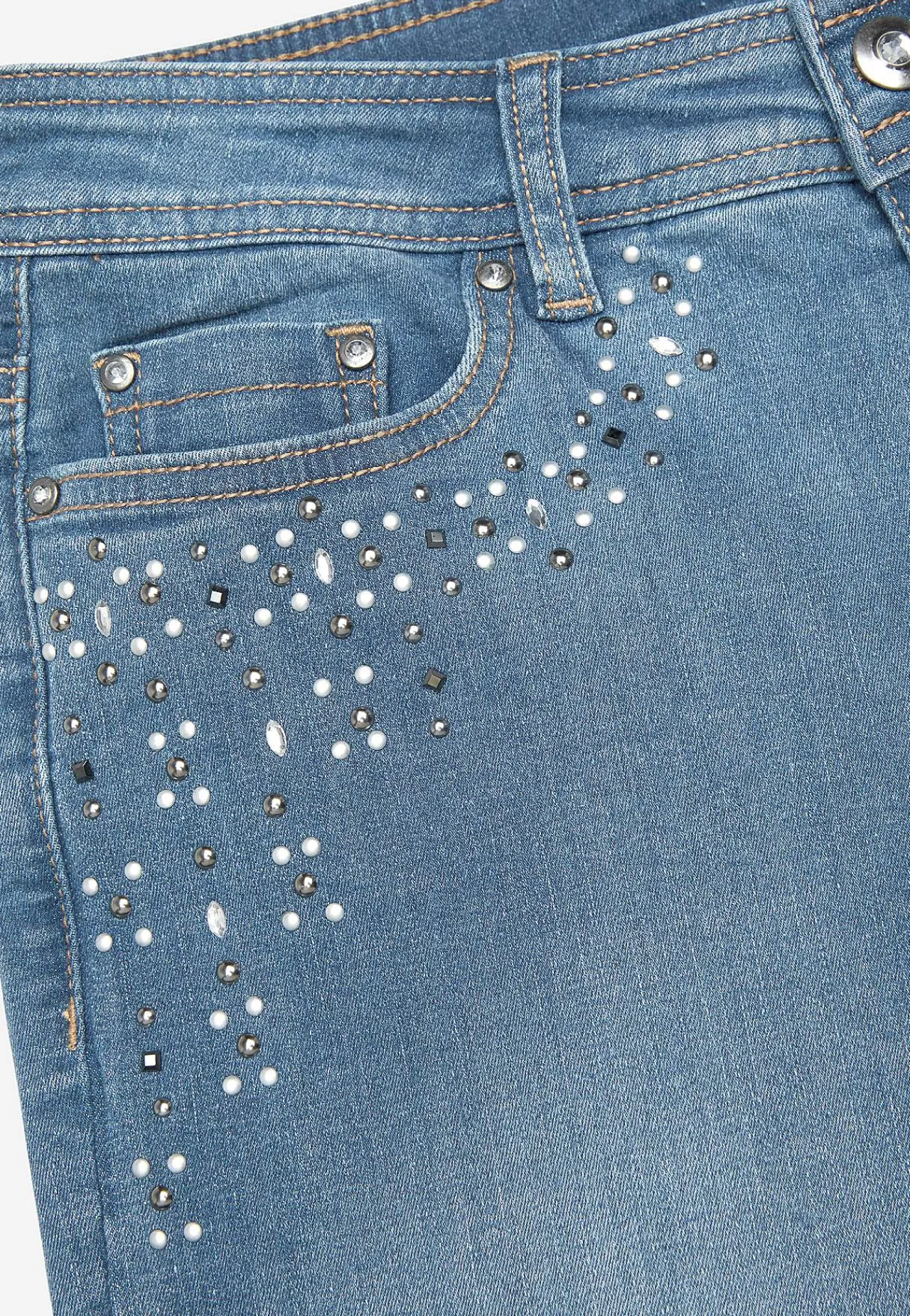 Best Ankeljeans med pärlor och strass Jeans|Jeansplagg