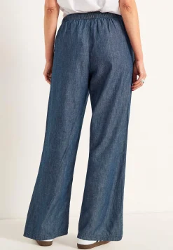 Sale Byxa i denim med vida ben Byxor|Jeansplagg