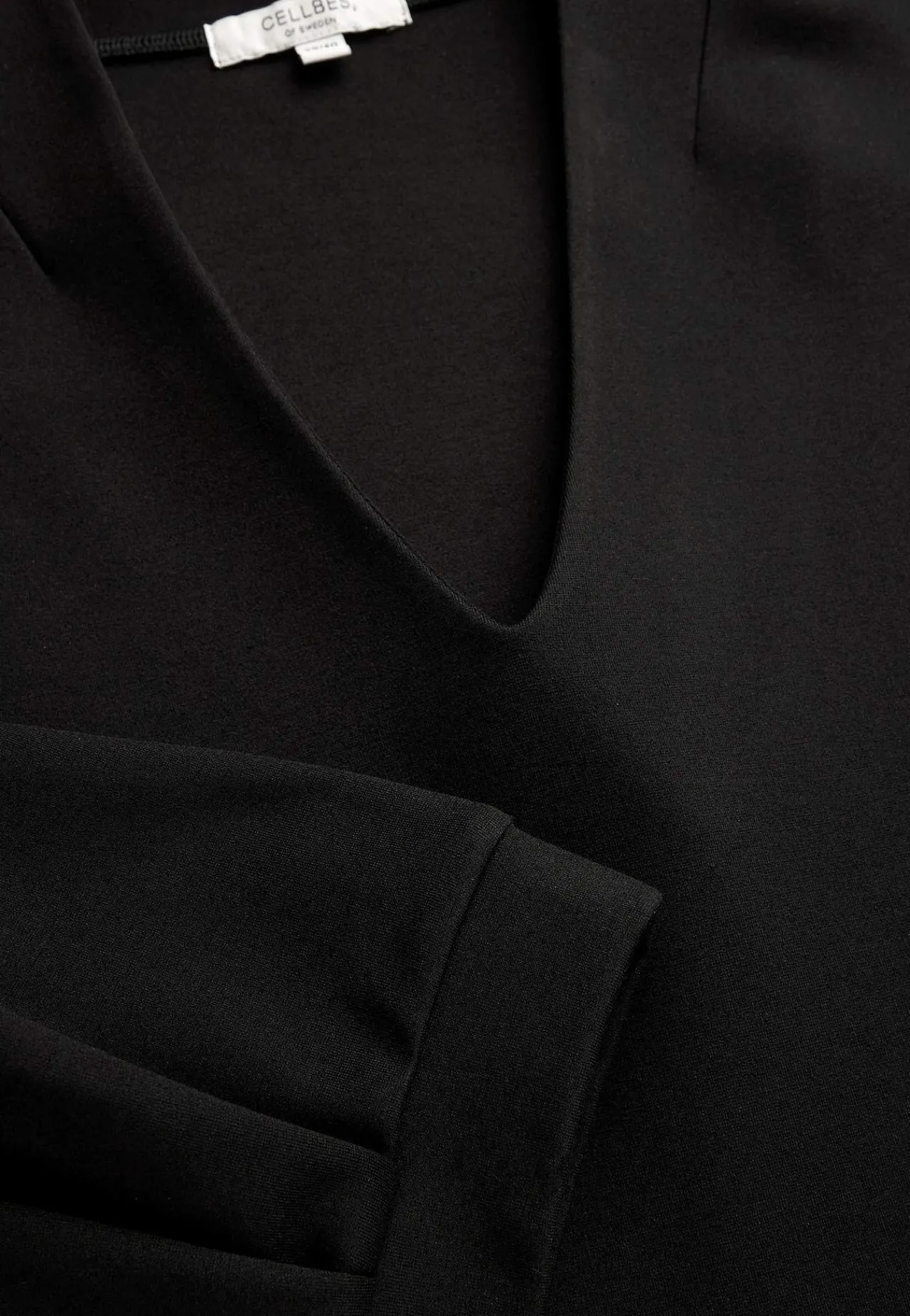 New Elegant, v-ringad trikåklänning Lisa Klänningar & Kjolar|Plus Size