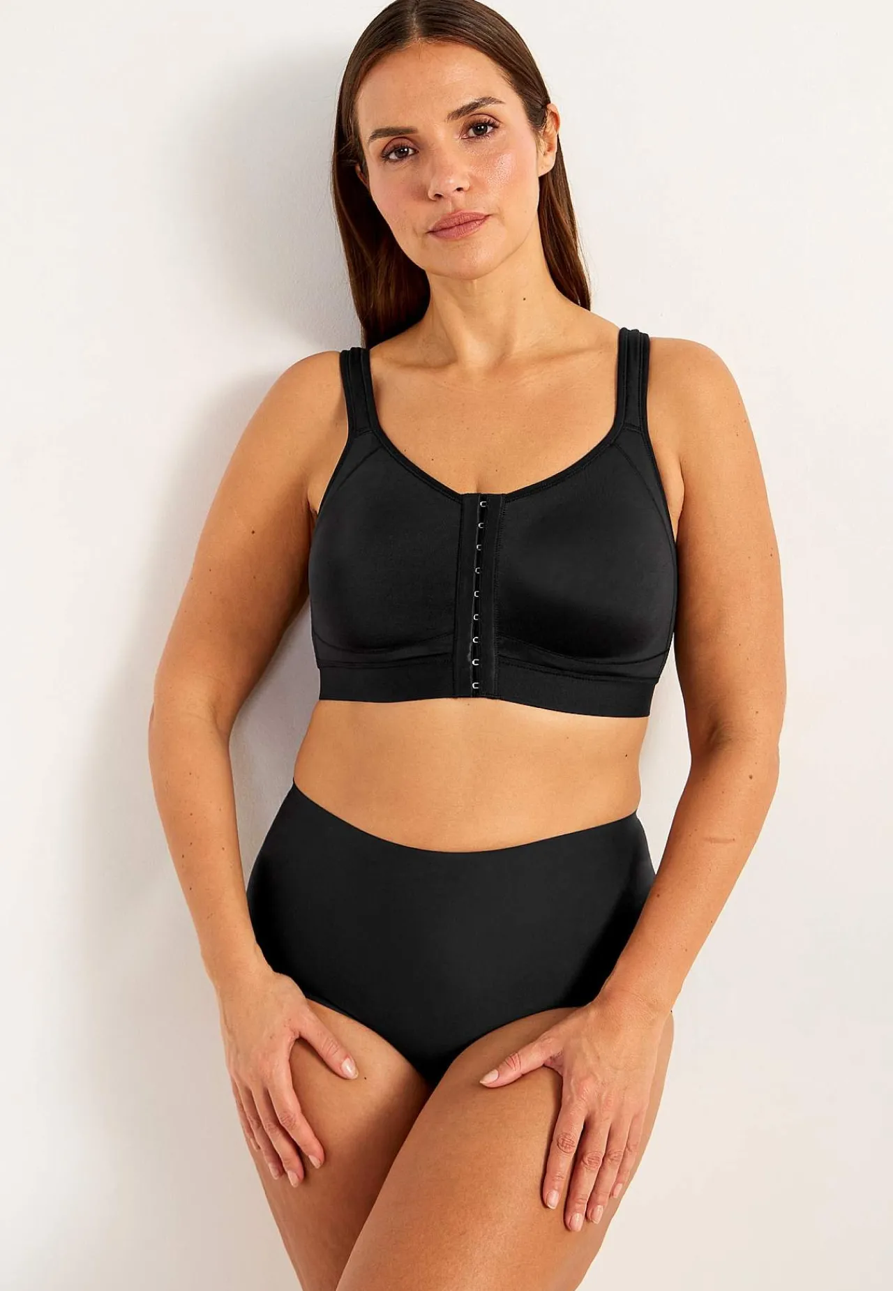 Online Framknäppt sport-bh med stöd Doris Basplagg|Plus Size