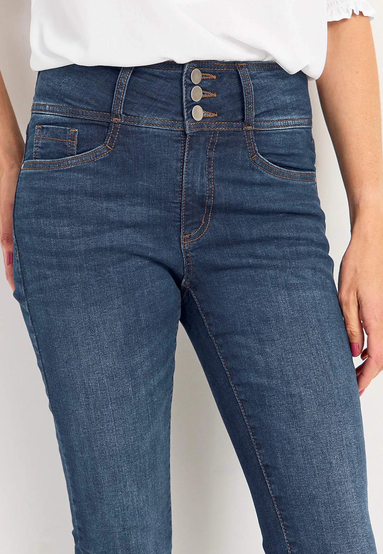 New Smala jeans med hög midja - tre längder Jennifer Byxor|Jeans