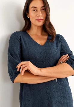 New Trikåklänning med hålbroderi Klänningar & Kjolar|Plus Size