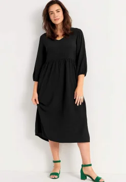 Sale Trikåklänning med strukturmönster Klänningar & Kjolar|Plus Size